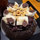 수로왕릉(내부입구좌측) | 김해 커피 맛집 폴인커피 방문기 (김해 수로왕릉 카페)