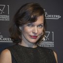 레지던트 이블 (Resident Evil)시리즈의 여전사 밀라 조보비치(Milla Jovovich) 이미지