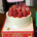 투썸플레이스아차산역점 | 투썸플레이스 아차산역점 화이트스초생 내돈내산 후기, 투썸 케이크 할인 구매하는 방법