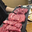 당구치는 사람들 이미지