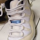 [가격인하]신발(조던11올스타, 맥스97 흰노초,폼포짓검빨, 나이키축구화) 네비용무선마이크(dio150i) 삼성휴대폰(w240) 이미지