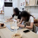 한 올 한 올 엮어서 라탄바구니 | 부산 영도 라탄원데이클래스 -라탄 거울, 라탄 시계 만들기