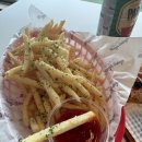 엠 게러지(M garage) | [광안리 맛집] 도우개러지 광안점: 주차 편한 오션뷰 피자집, 아이와 가기 좋은 데이트 코스