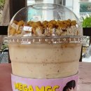 메가커피 이미지