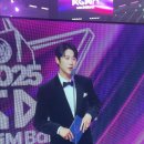 [KGMA]“초대해주셔서 감사합니다”…정준원, 무대 위 빛나는 존재감→포멀의 정수 이미지