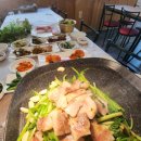 총각펜션 | 청도미나리삼겹살맛집 추천 한재 총각미나리&amp;펜션 넓은 주차장과 개별 룸 완비 후기