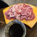 못난돼지뽈사랑 이미지