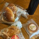 파밀리에베이커리 | 부산대빵집 2호점 오픈 버터떡 초코치아바타 빵맛집 파밀리아 베이커리