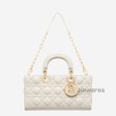 디.라떼(D.LATTE) 이미지