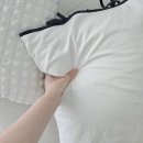 그레이룸룸 | 거실 쇼파쿠션 추천템 메종드룸룸 쿠션커버 내돈내산 후기