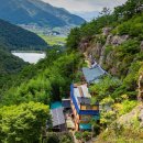 장가계 안 가고 이런 협곡뷰를 무료로?... 절벽·폭포·출렁다리까지 갖춘 사찰 이미지