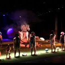 공상물리적 춤 이미지