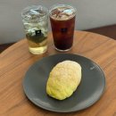 미음공간 | 영종도 마시안해변 바다뷰 카페 카페 미음 재방문 솔직 후기 (주차, 베이커리까지)