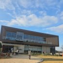 애견수족관 이미지