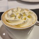 크리스빈 카페(CAFE) | 동유럽 9박 10일 - 오스트리아 빈 돌아보기 (비엔나 3대 카페 카페 자허 Cafe Sacher 후기)