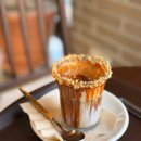 여유재 | 화성 융건릉 코스 추천 카페 여유재 후기 | 피넛크림라떼 맛집, 정조효공원 근처 힐링카페 내돈내산...