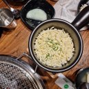 불타는 숯불 닭갈비 이미지