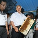 경북상주 신창윤지회장의 로얄제리왕 중간평가회 첫날(2010. 6. 22) - 이충 및 설명 이미지