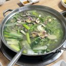 홍굴부추칼국수 이미지