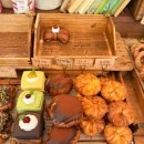 우지화장품 | [대구 수성못 맛집] 브리튼 헨지 :: 망고 왁뿌빵 뿌시는 재미! 영국 갬성 베이커리 내돈내산 솔직후기
