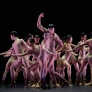 유럽 도시에 흐르는 클래식 음악 이미지