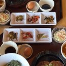 함박2천 | 경주 황리단길 밥집 분위기 맛집 소소함박