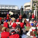 시청 정문 앞 이미지