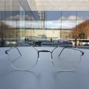 화이트안경 이미지