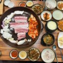 월수금통돼지 | [선부역맛집] 월수금통돼지김치찌개 후기