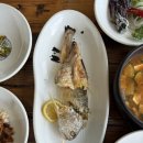 전주한옥마을하늘기와 | 전주 한옥마을 한정식 맛집 | 기와 떡갈비 한, 보리굴비 내돈내산 뷰는 최고 맛은 아쉬웠던 솔직 후기