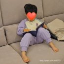 코스모과학 | 내돈내산5_웃기는 우주과학 코스모스웩 1권+달 와펜/우주러버 대빵이 책/+정신없는 부케 근황