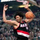 37 세에 파킨슨씨병 진단을 받은 전 NBA 농구 선수 Brian Grant 이미지