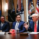 Trump Cabinet Meeting in Camp David - 2 days ago 이미지