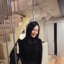 '58세' 채시라, 군살 제로 '올 블랙' 아우라…'무결점' 실루엣 감탄만 이미지
