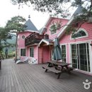 강가의 성 이미지