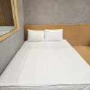 레드하우스 이미지