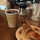 쌍미천로 | 주말 오픈 2시간 전에 가게 되는 빵집 [ 연산동 디저트시네마 부산 ]