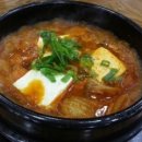왕돼지 김치찌개 이미지