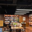 7226 | 이터널저니 서점, 편집샵, 살롱 드 이터널저니 쇼핑, 오브제후드 전시, 라로제 수분스틱(주차, 후기)