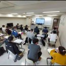 중급 영어회화: 시사에서 토론까지 이미지