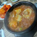 다돈왕족발 이미지