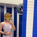 더현대 서울 후그 팝업스토어 향수 블루포켓스퀘어, 화이트이비자, 향수블루깅엄리본(착용샷있음)