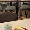 Cafe. MORROW(카페마로우) | 피스타치오크림라떼가 맛있는 서초역카페 카페마로우 MORROW