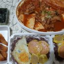 할매김치찜 - 김해시 금관대로 1189 | 할매김치찜