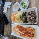 산아래보쌈, 칼국수 이미지