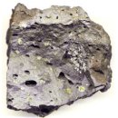 ﻿광물수집 광물학 6: 화성암 및 규산염 광물 6.2.2: 휘발성 물질 이미지