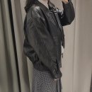 4079 | 저렴하고 핏 좋은 가죽 재킷 추천 - 시야쥬 페이크 레더 봄버 자켓 SIOT4079