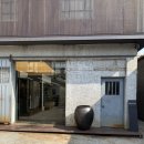 [트랜드 LAB] 시간과 존재를 담은 파란 돌 - 신이호 작가의 &#39;스와 블루&#39; 전시회 관람후기
