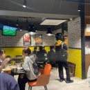 BBQ치킨송내점 | [경기/부천] 홀식사 가능한 BBQ 부천송내점! 축구도 볼수 있음