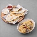 집에서 즐기는 레스토랑 요리 이미지